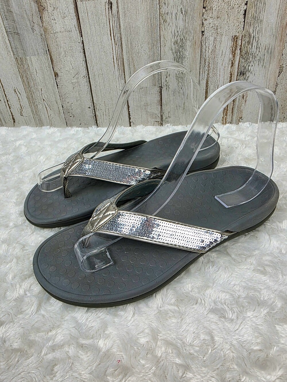 Vionic Tide SQ Silver Sequin Flip-Flop Sandals Size 7 - Picture 2 of 7